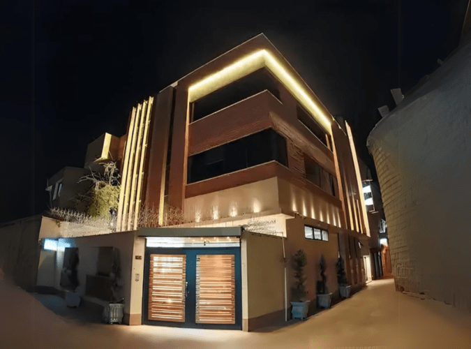 موقعیت مکانی مناسب با دسترسی آسان
